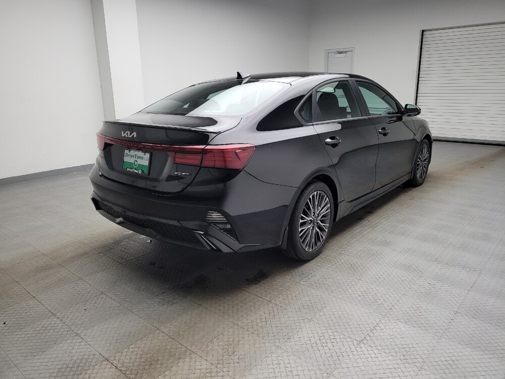 2023 Kia Forte in Eastpointe, MI 48021 - 18126529 9