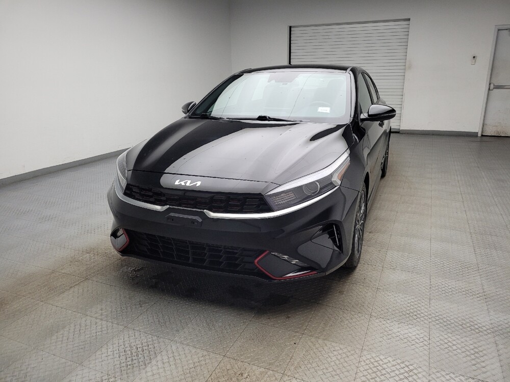 2023 Kia Forte in Eastpointe, MI 48021 - 18126529 15