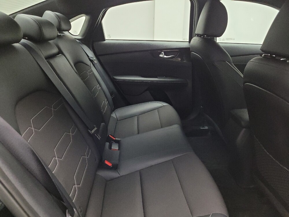 2023 Kia Forte in Eastpointe, MI 48021 - 18126529 19