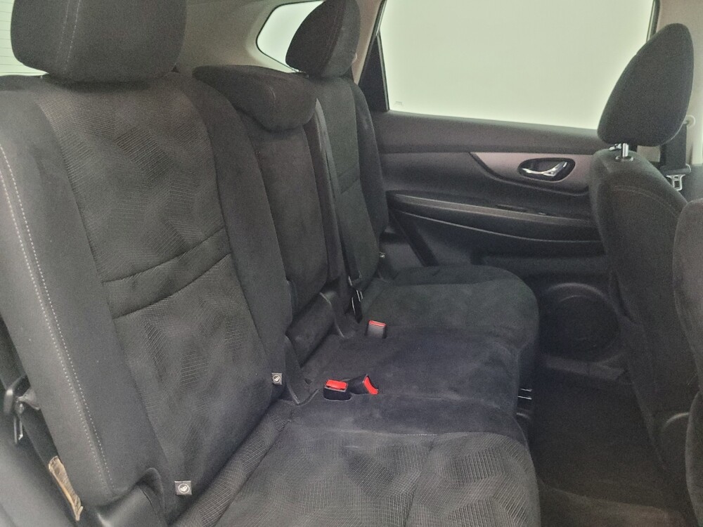 2016 Nissan Rogue in Tucson, AZ 85705 - 18126532 19