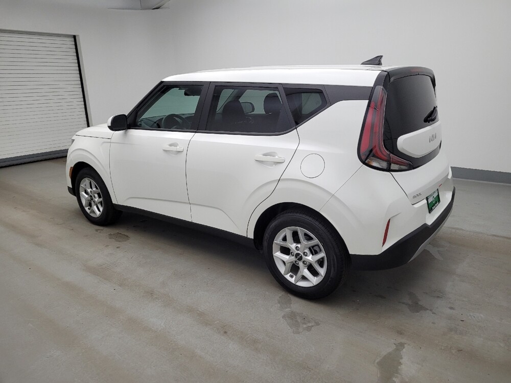 2025 Kia Soul in Cincinnati, OH 45255 - 18126539 3