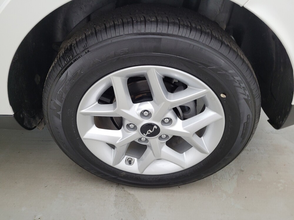 2025 Kia Soul in Cincinnati, OH 45255 - 18126539 31