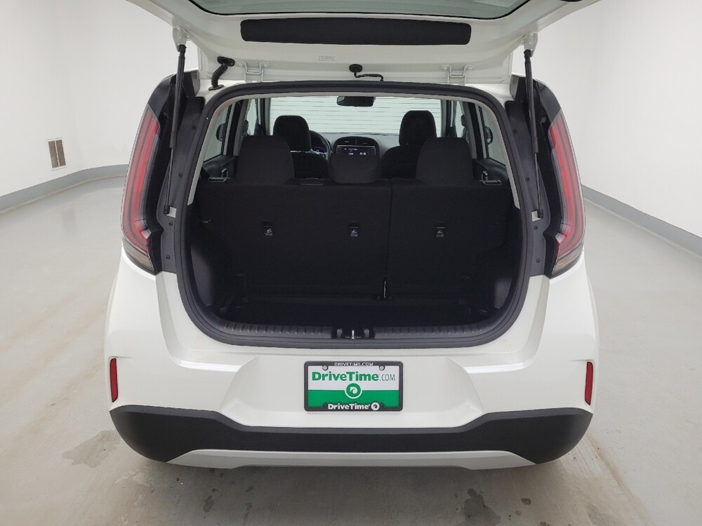 2025 Kia Soul in Cincinnati, OH 45255 - 18126539 29