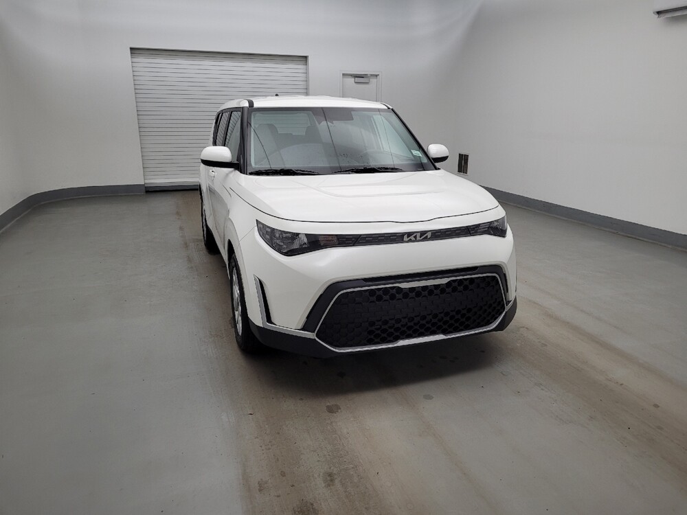 2025 Kia Soul in Cincinnati, OH 45255 - 18126539 14