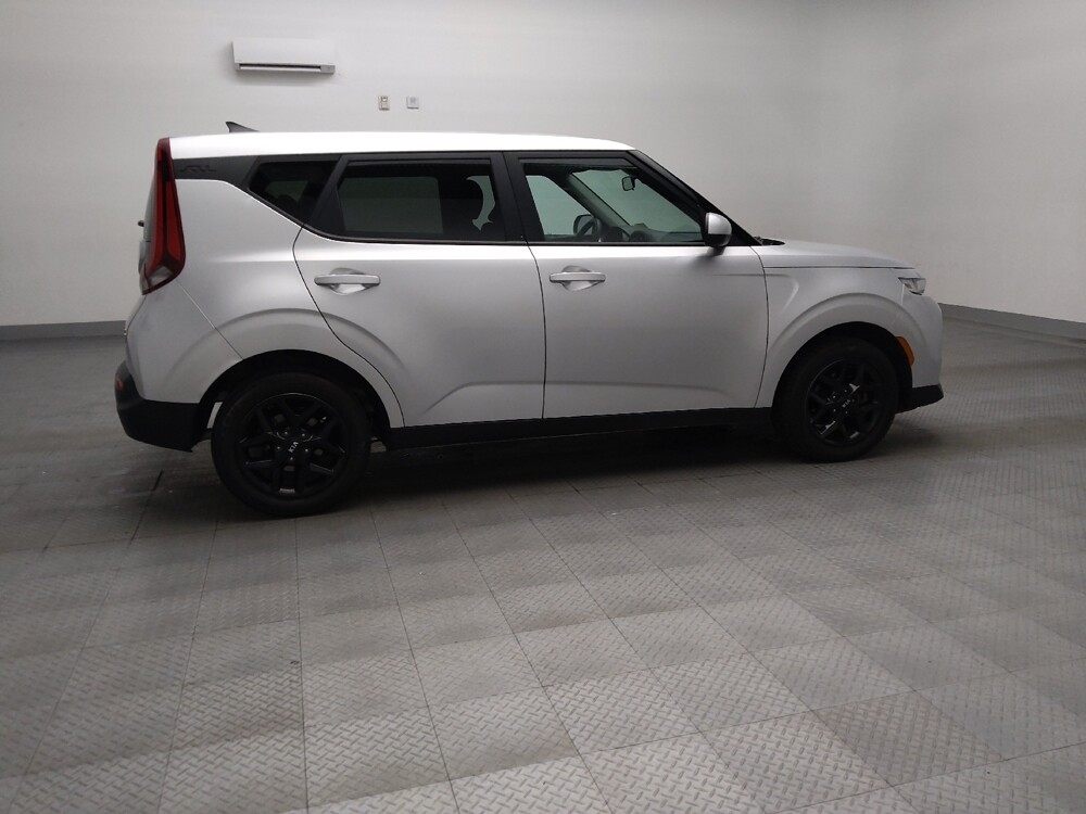 2021 Kia Soul in Plano, TX 75074 - 18126540 10