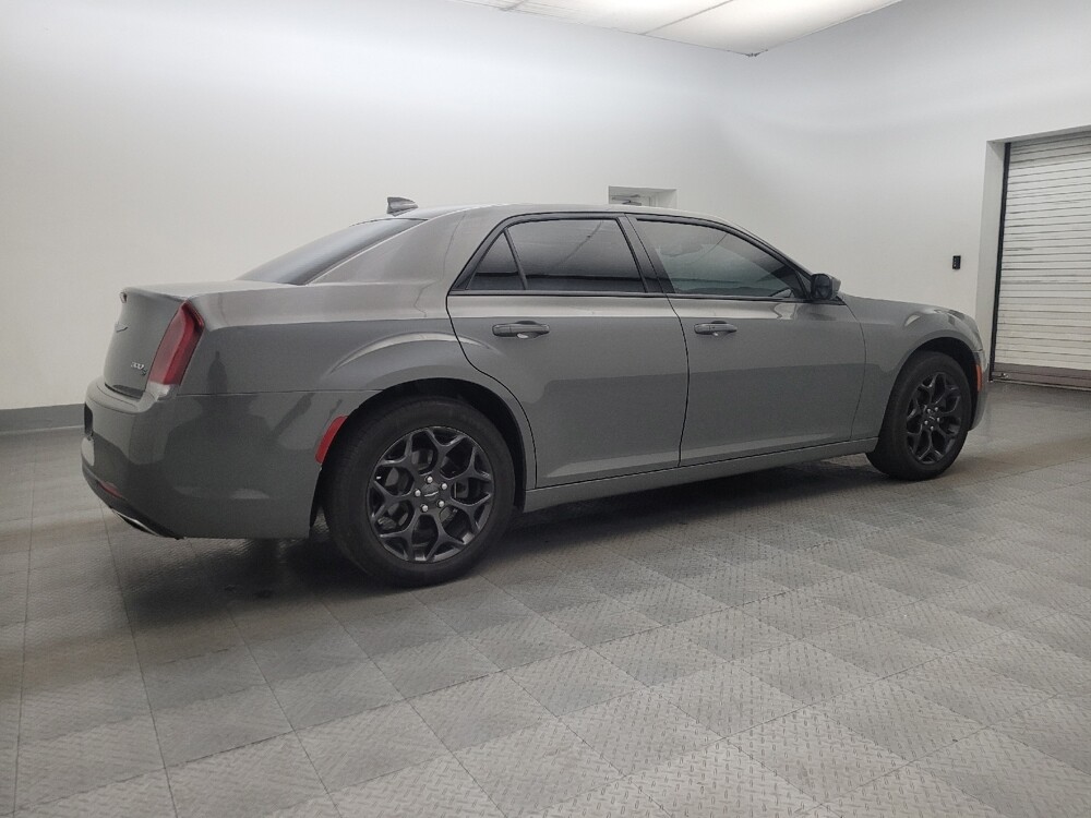 2019 Chrysler 300 in Mesa, AZ 85210 - 18126541 10