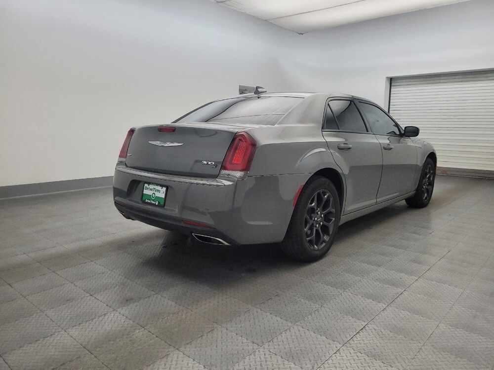2019 Chrysler 300 in Mesa, AZ 85210 - 18126541 9