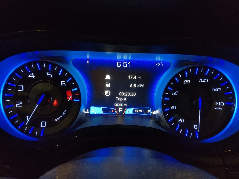 2019 Chrysler 300 in Mesa, AZ 85210 - 18126541 23