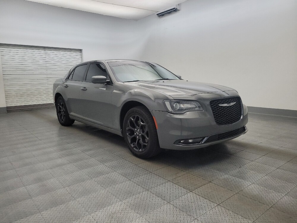 2019 Chrysler 300 in Mesa, AZ 85210 - 18126541 13