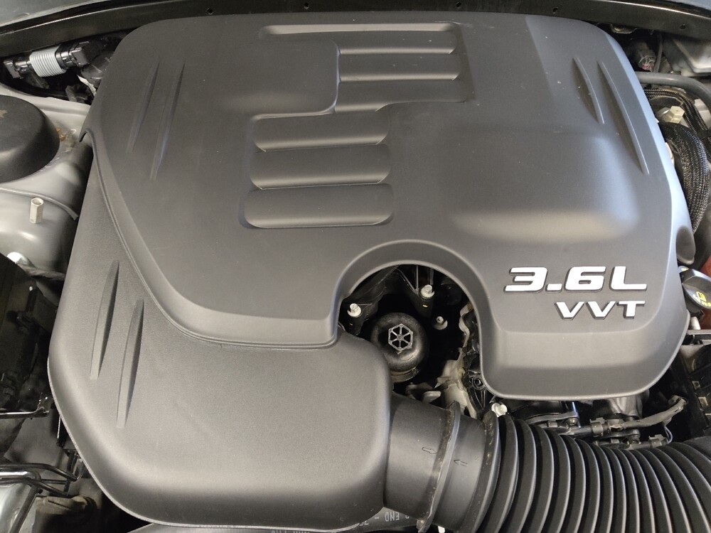 2019 Chrysler 300 in Mesa, AZ 85210 - 18126541 30