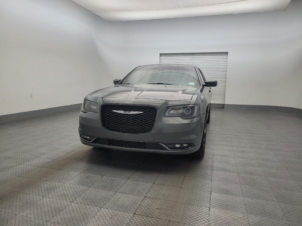 2019 Chrysler 300 in Mesa, AZ 85210 - 18126541 15