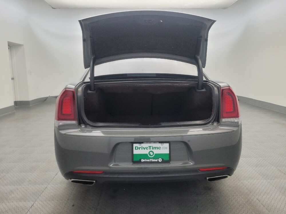2019 Chrysler 300 in Mesa, AZ 85210 - 18126541 29