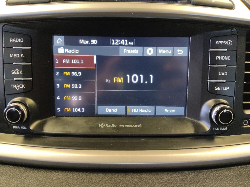 2018 Kia Sorento in Mesa, AZ 85210 - 18126543 25