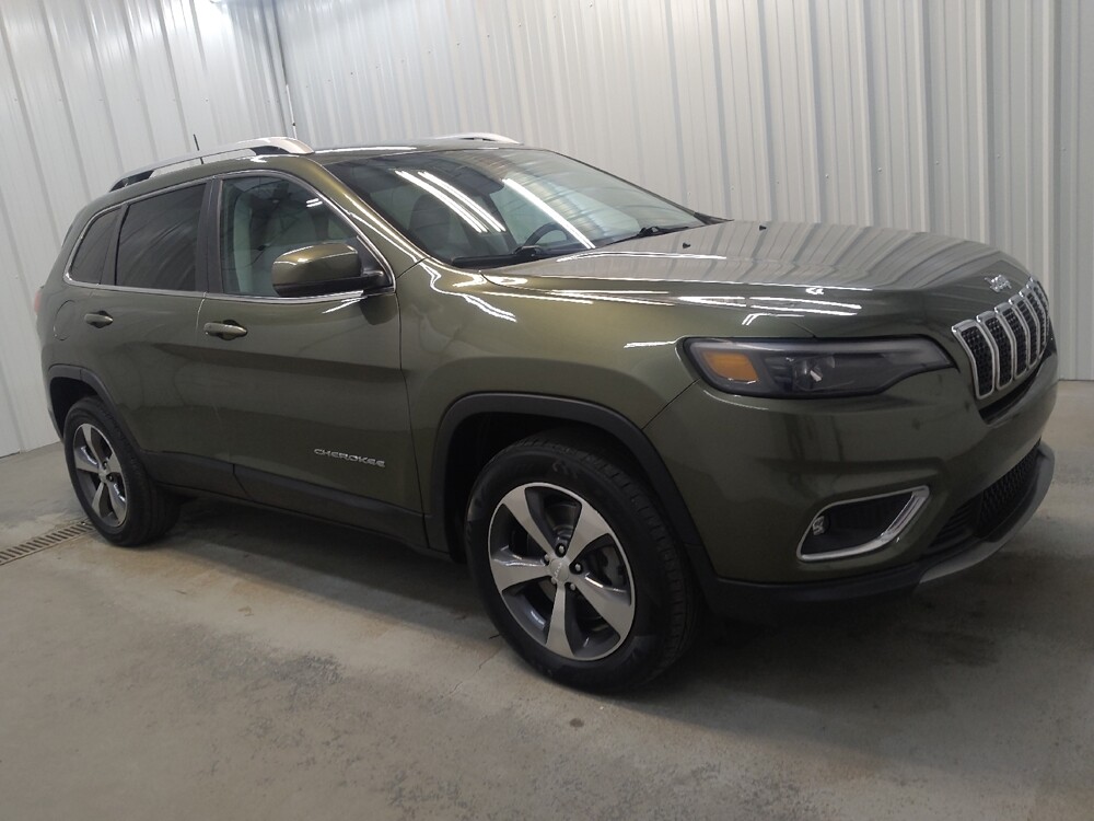 2019 Jeep Cherokee in Fairfield, OH 45014 - 18126545 11