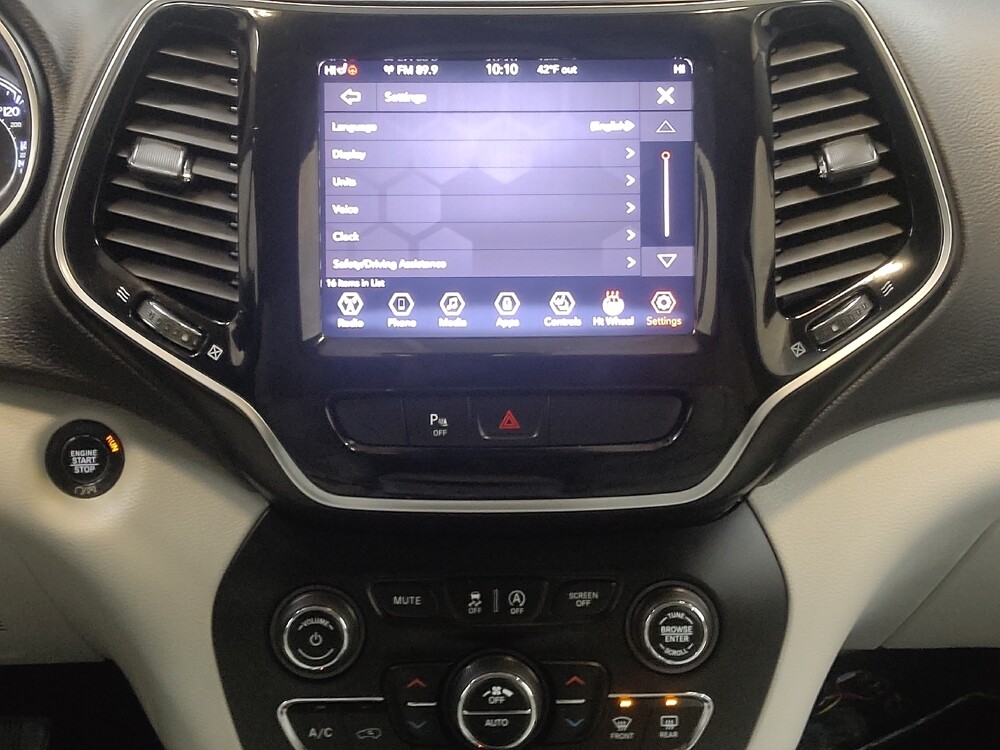 2019 Jeep Cherokee in Fairfield, OH 45014 - 18126545 25