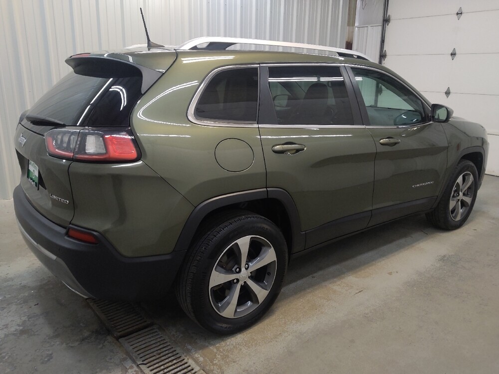 2019 Jeep Cherokee in Fairfield, OH 45014 - 18126545 10