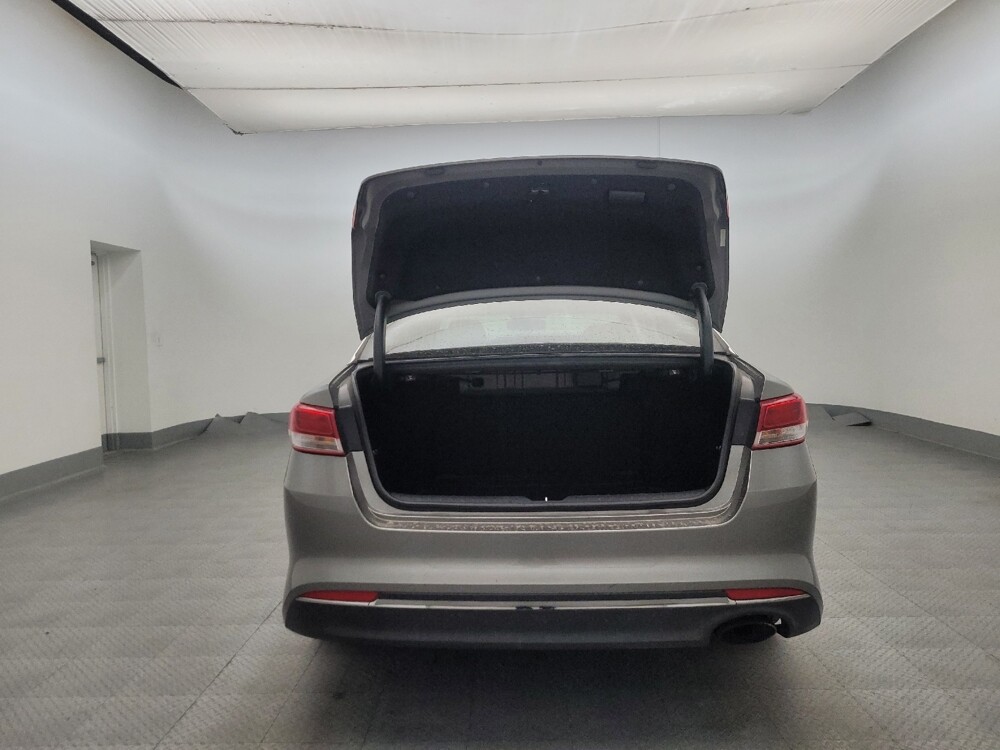 2016 Kia Optima in Mesa, AZ 85210 - 18126547 29