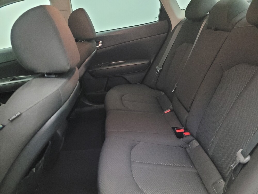 2016 Kia Optima in Mesa, AZ 85210 - 18126547 18