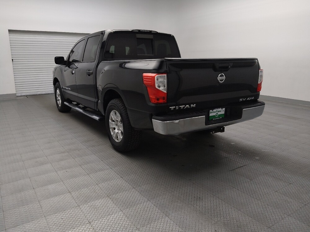 2019 Nissan Titan in Lubbock, TX 79424 - 18126548 5