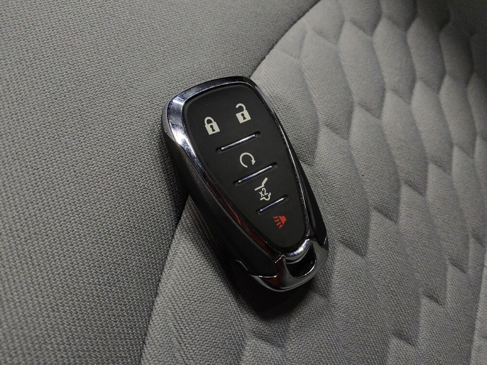 2021 Chevrolet Equinox in Phoenix, AZ 85015 - 18126549 32