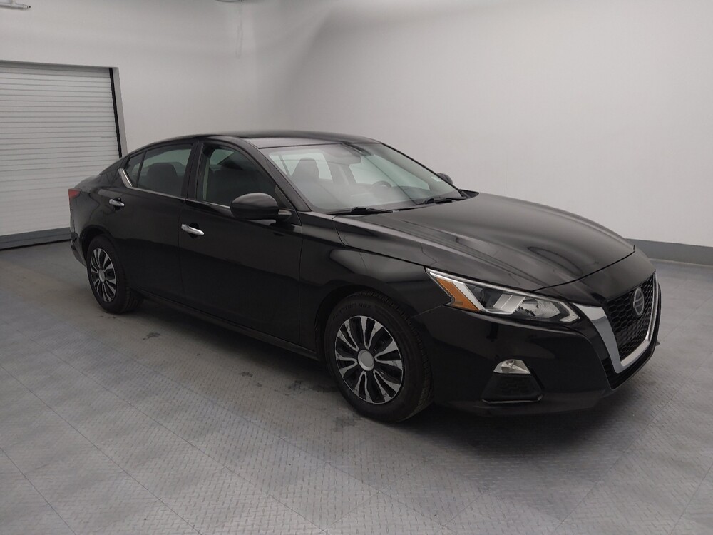 2020 Nissan Altima in St. Louis, MO 63136 - 18126554 11