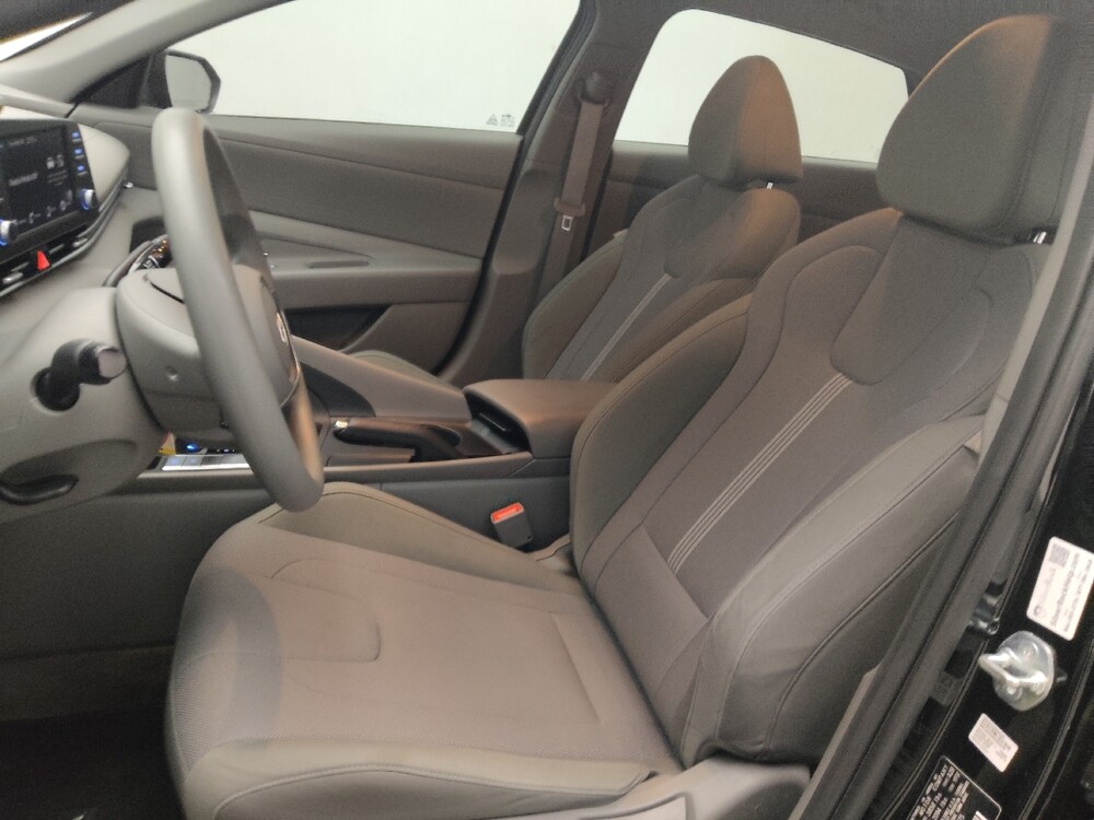 2025 Hyundai Elantra in Pelham, AL 35124 - 18126556 17