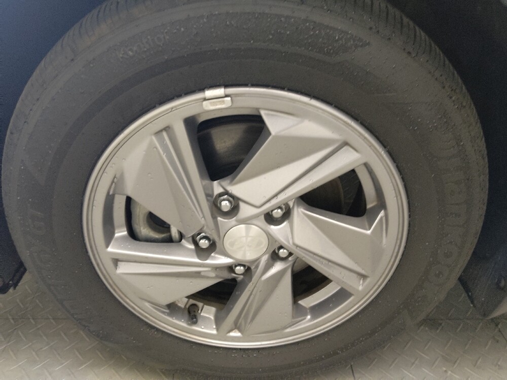 2025 Hyundai Elantra in Pelham, AL 35124 - 18126556 31