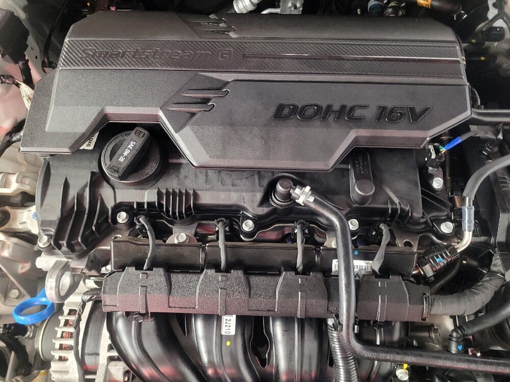 2025 Hyundai Elantra in Augusta, GA 30907 - 18126557 30