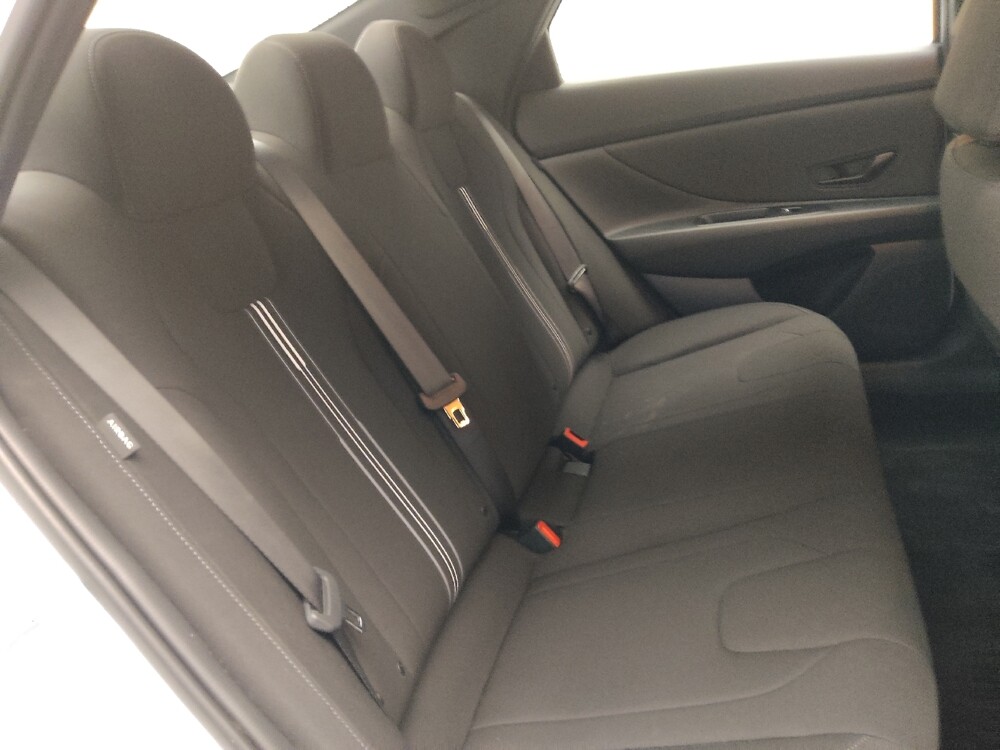 2025 Hyundai Elantra in Augusta, GA 30907 - 18126557 19