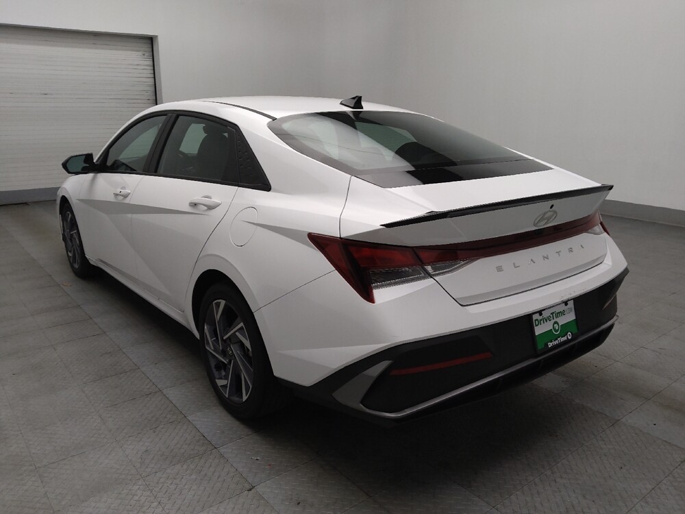 2025 Hyundai Elantra in Augusta, GA 30907 - 18126557 5