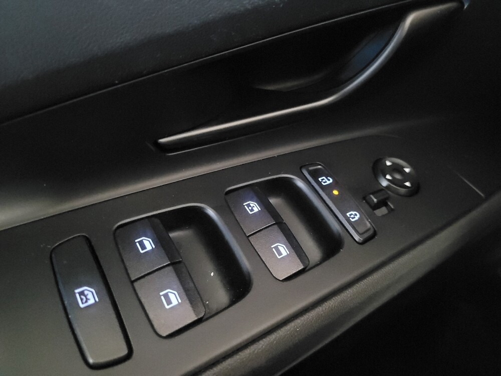 2025 Hyundai Elantra in Augusta, GA 30907 - 18126557 27