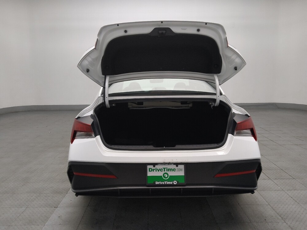 2025 Hyundai Elantra in Augusta, GA 30907 - 18126557 29