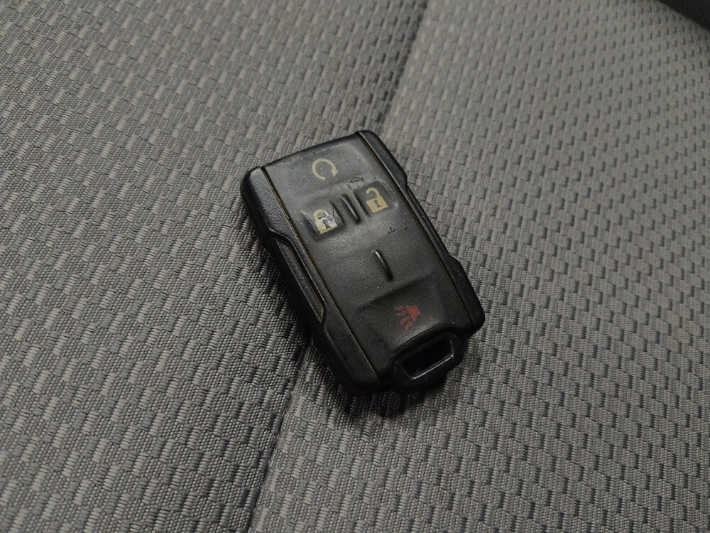 2017 Chevrolet Silverado 1500 in Mesa, AZ 85210 - 18126559 32