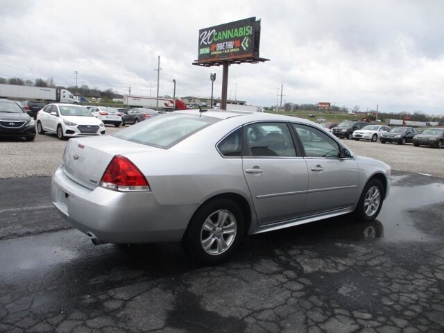 2012 Chevrolet Impala in Oak Grove, MO 64075 - 18126562 5