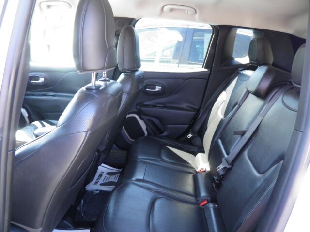 2015 Jeep Renegade in Barton, MD 21521 - 18126571 4