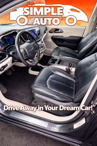 2017 Chrysler Pacifica in Dallas, TX 75228 - 18126574 5