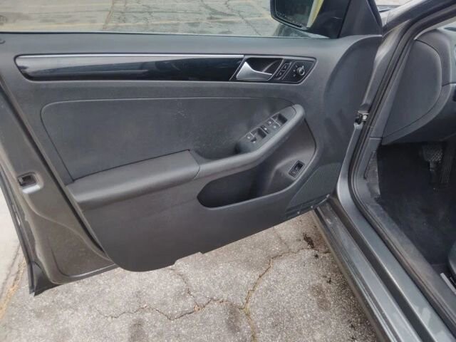 2017 Volkswagen Jetta in Greenville, SC 29607 - 18126592 20