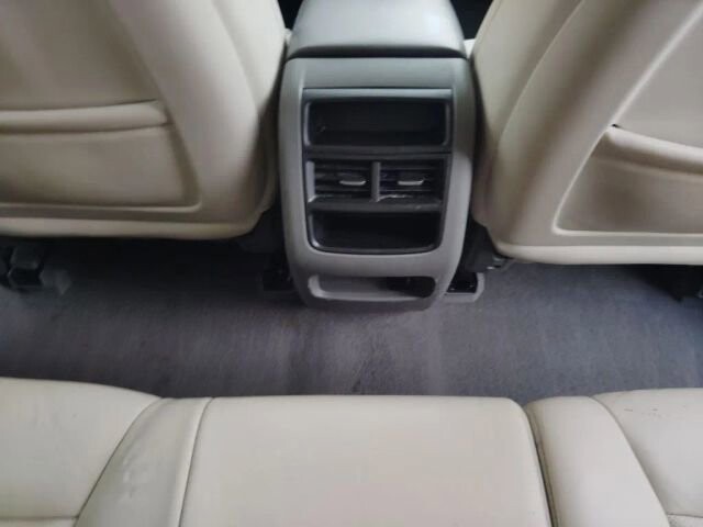 2018 Cadillac XT5 in Greenville, SC 29607 - 18126593 21