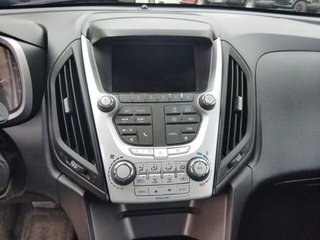 2015 Chevrolet Equinox in Greenville, SC 29607 - 18126594 27