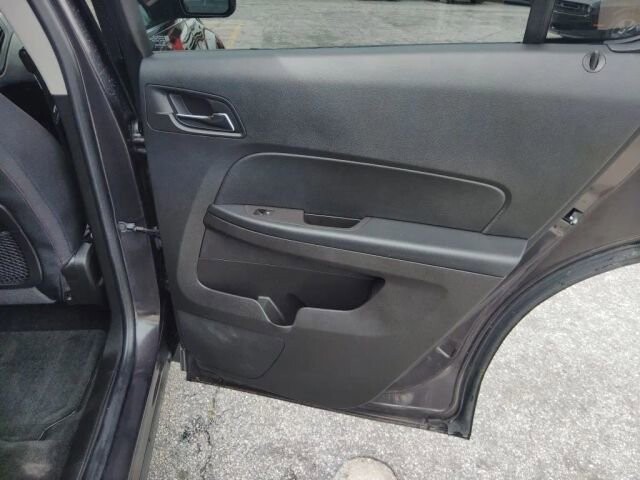 2015 Chevrolet Equinox in Greenville, SC 29607 - 18126594 17