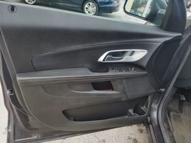 2015 Chevrolet Equinox in Greenville, SC 29607 - 18126594 23