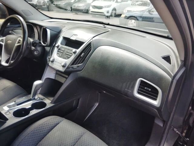 2013 Chevrolet Equinox in Greenville, SC 29607 - 18126597 17