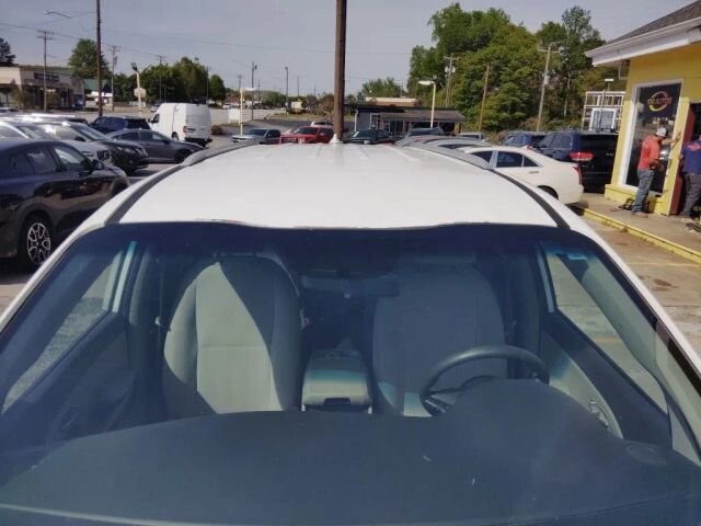 2016 Kia Sedona in Greenville, SC 29607 - 18126598 10