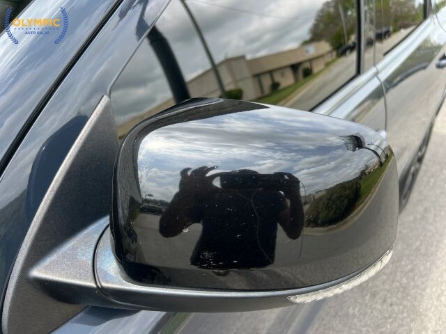 2018 Dodge Durango in Decatur, GA 30032 - 18126610 18