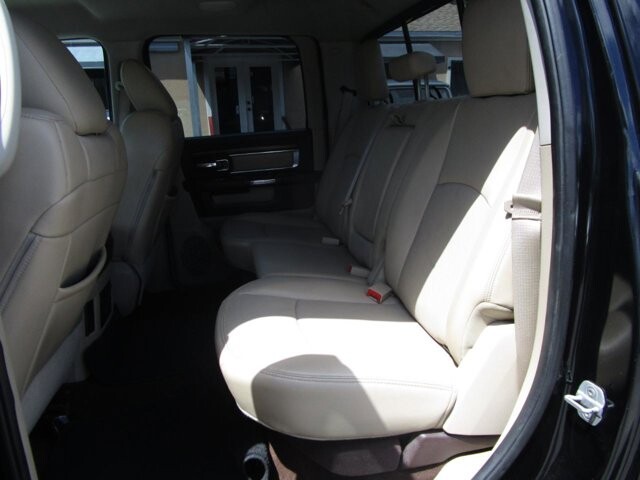 2013 RAM 1500 in Tampa, FL 33604-6914 - 18126619 9