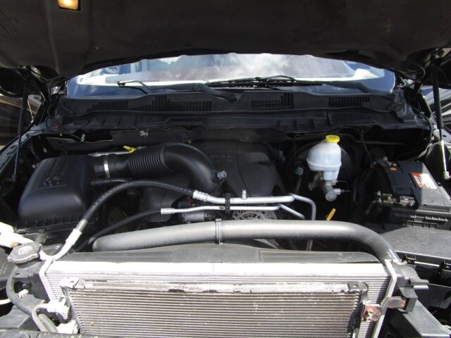 2013 RAM 1500 in Tampa, FL 33604-6914 - 18126619 21