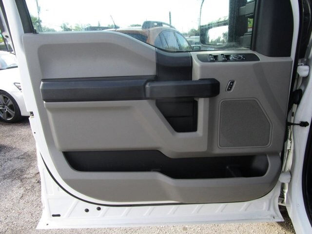 2017 Ford F250 in Tampa, FL 33604-6914 - 18126621 16