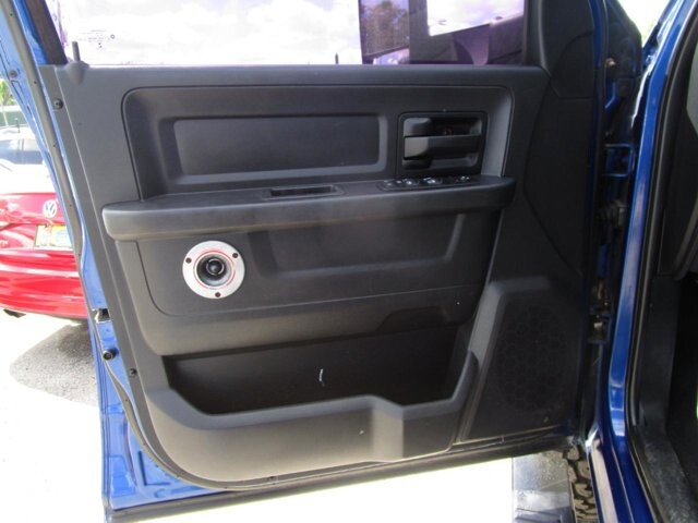 2014 RAM 1500 in Tampa, FL 33604-6914 - 18126622 14