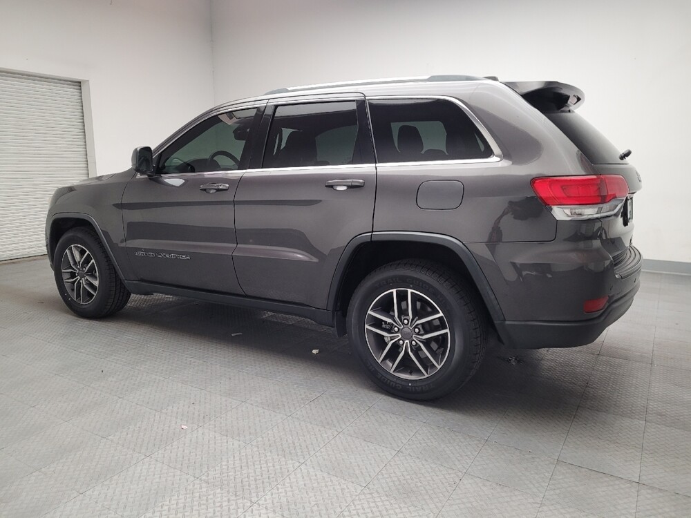 2019 Jeep Grand Cherokee in Fresno, CA 93726 - 18126624 3