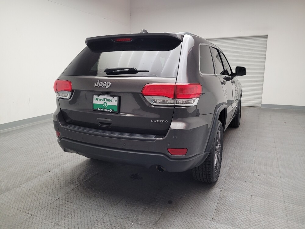 2019 Jeep Grand Cherokee in Fresno, CA 93726 - 18126624 7